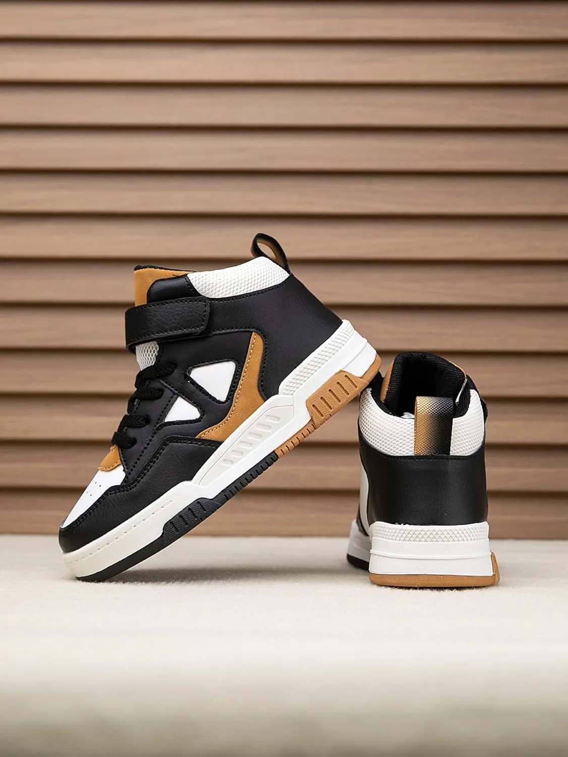 Boys Girls Outdoor Sports Board Shoes with Leather Upper, Breathable and Comfortable with Soft Padded Neck, Fashionable Retro Street Style, Basketball Shoes Suitable for All Seasons