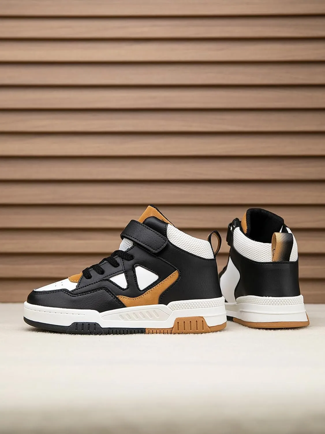 Boys Girls Outdoor Sports Board Shoes with Leather Upper, Breathable and Comfortable with Soft Padded Neck, Fashionable Retro Street Style, Basketball Shoes Suitable for All Seasons