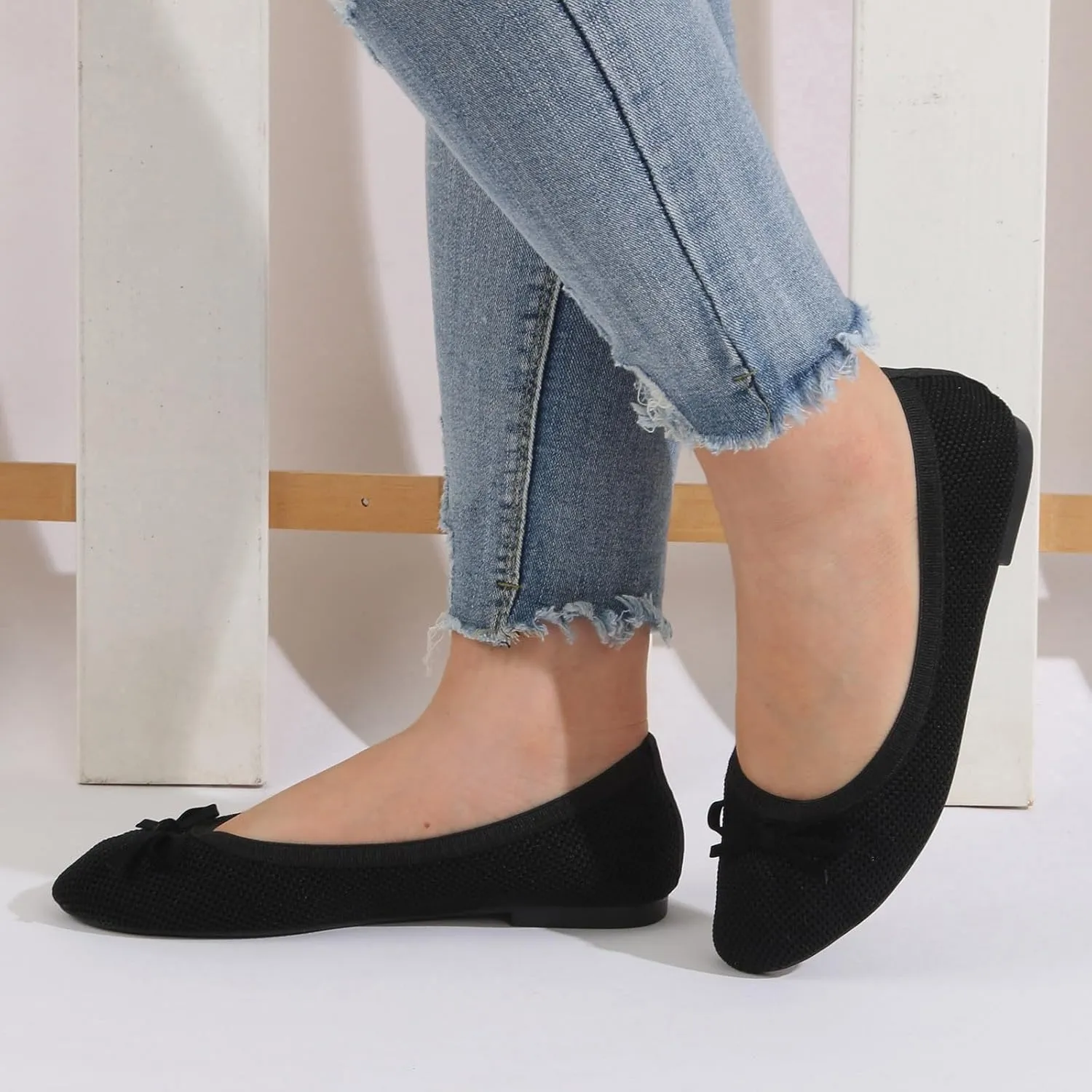 Comfortable & Light-Weight Flat Women Shoes Fashionable Flat Sole Single Shoes Fly Woven Thickened Soft Sole