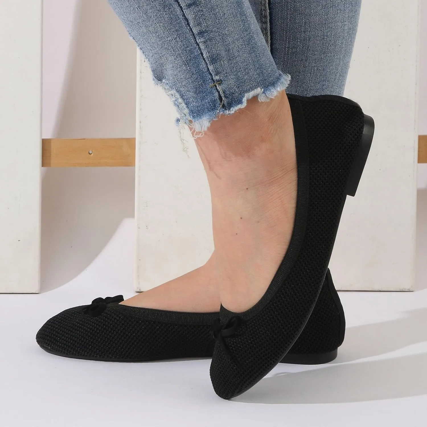 Comfortable & Light-Weight Flat Women Shoes Fashionable Flat Sole Single Shoes Fly Woven Thickened Soft Sole