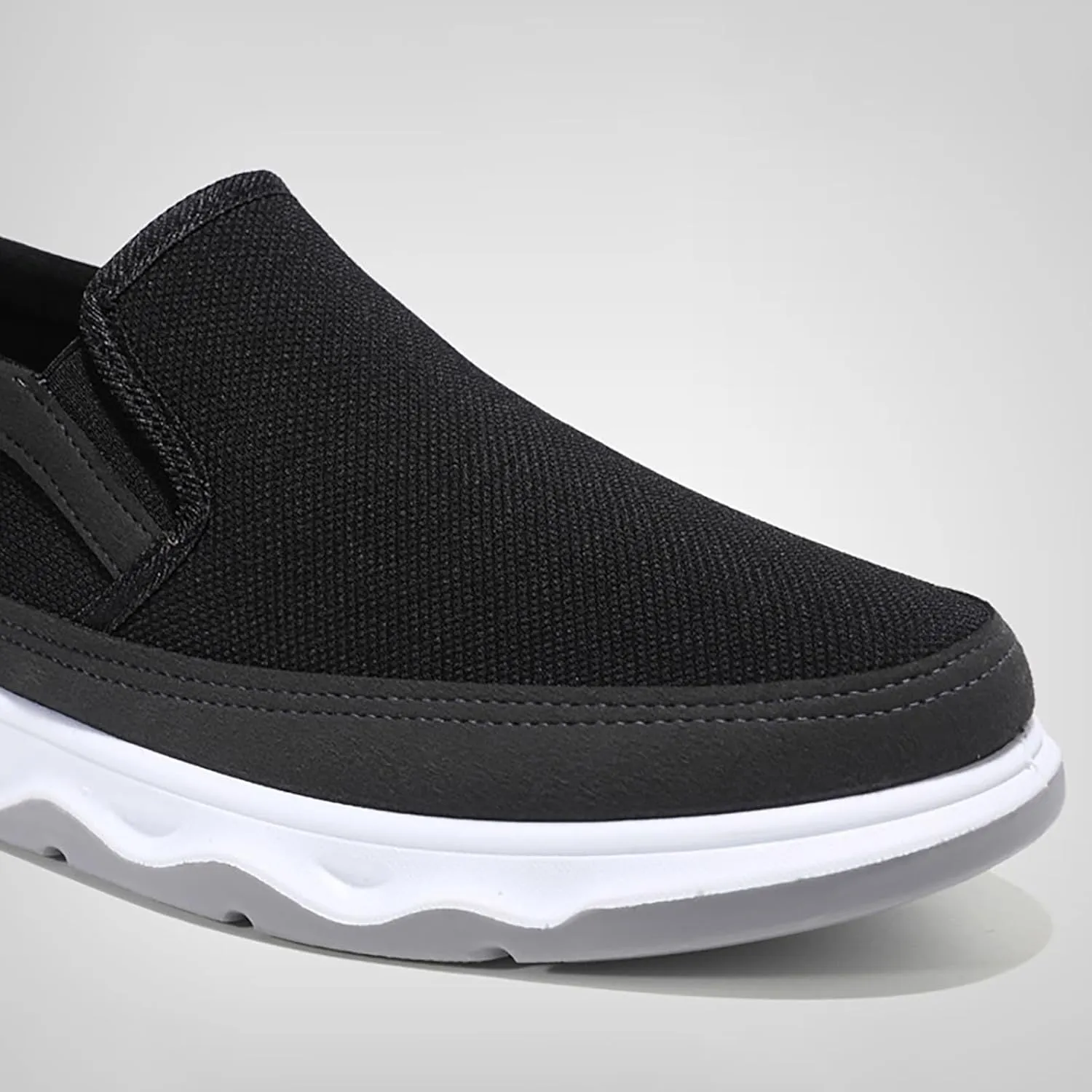 Men's Casual Dress Sneakers Men's Canvas Shoes Sports Casual Korean Version of The Trend of Fashion Breathable Slip On