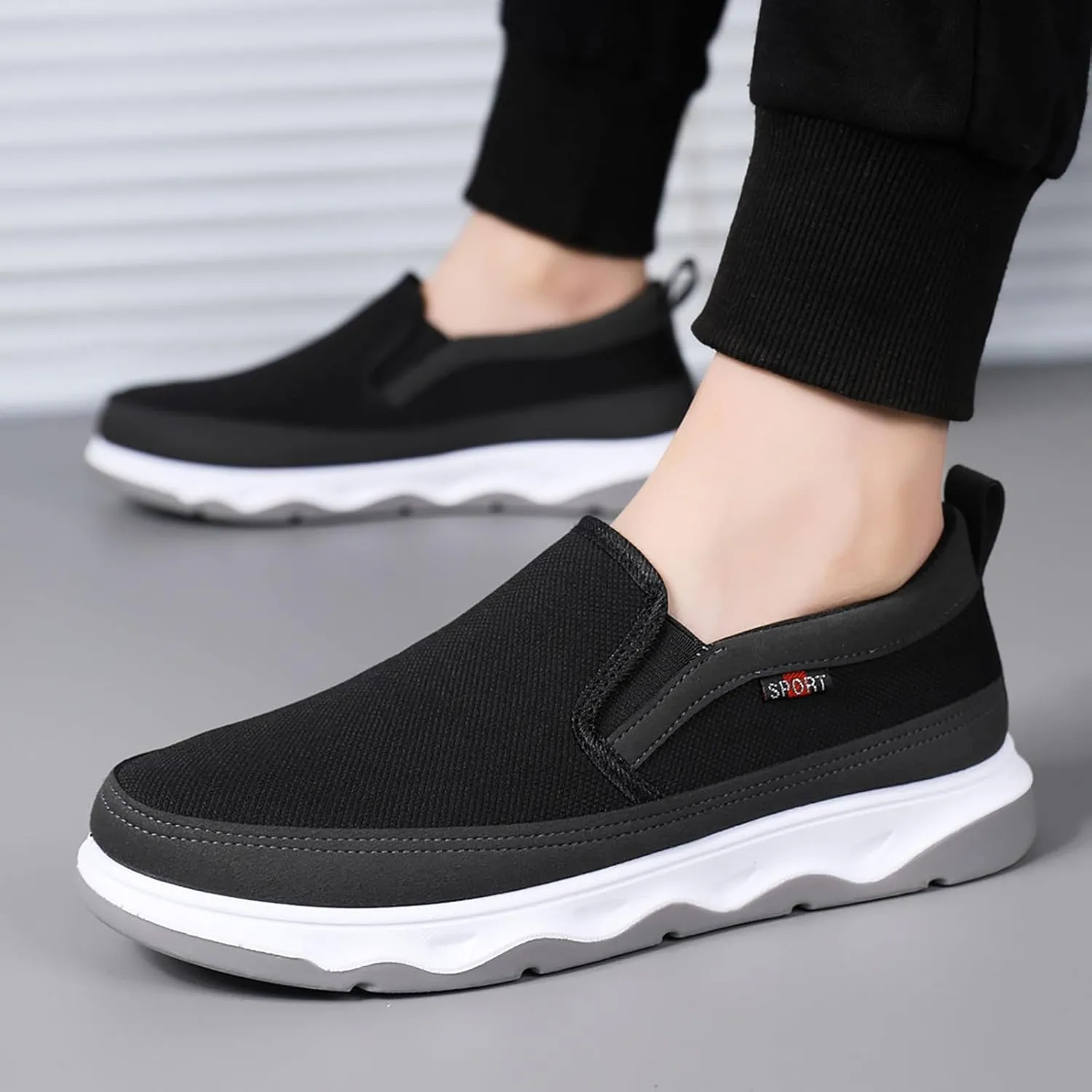 Men's Casual Dress Sneakers Men's Canvas Shoes Sports Casual Korean Version of The Trend of Fashion Breathable Slip On