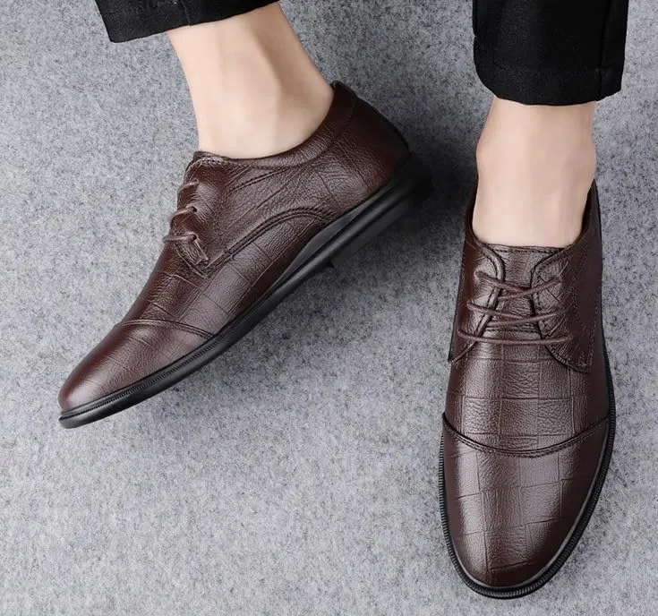 Men's Lightweight Oxford Shoes Breathable Business Dress Shoes for All-Day