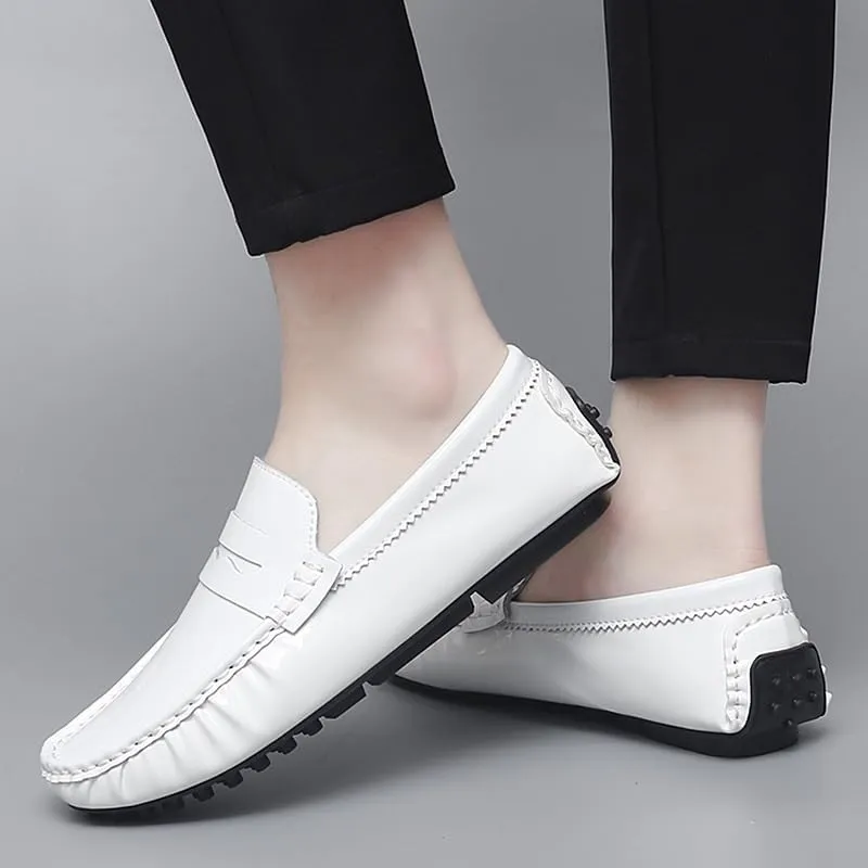 Men's Round Toe Leather Loafers -Lightweight Loafers with Flat Heel, Anti-Slip Driving Shoes for Weddings and Casual Wear