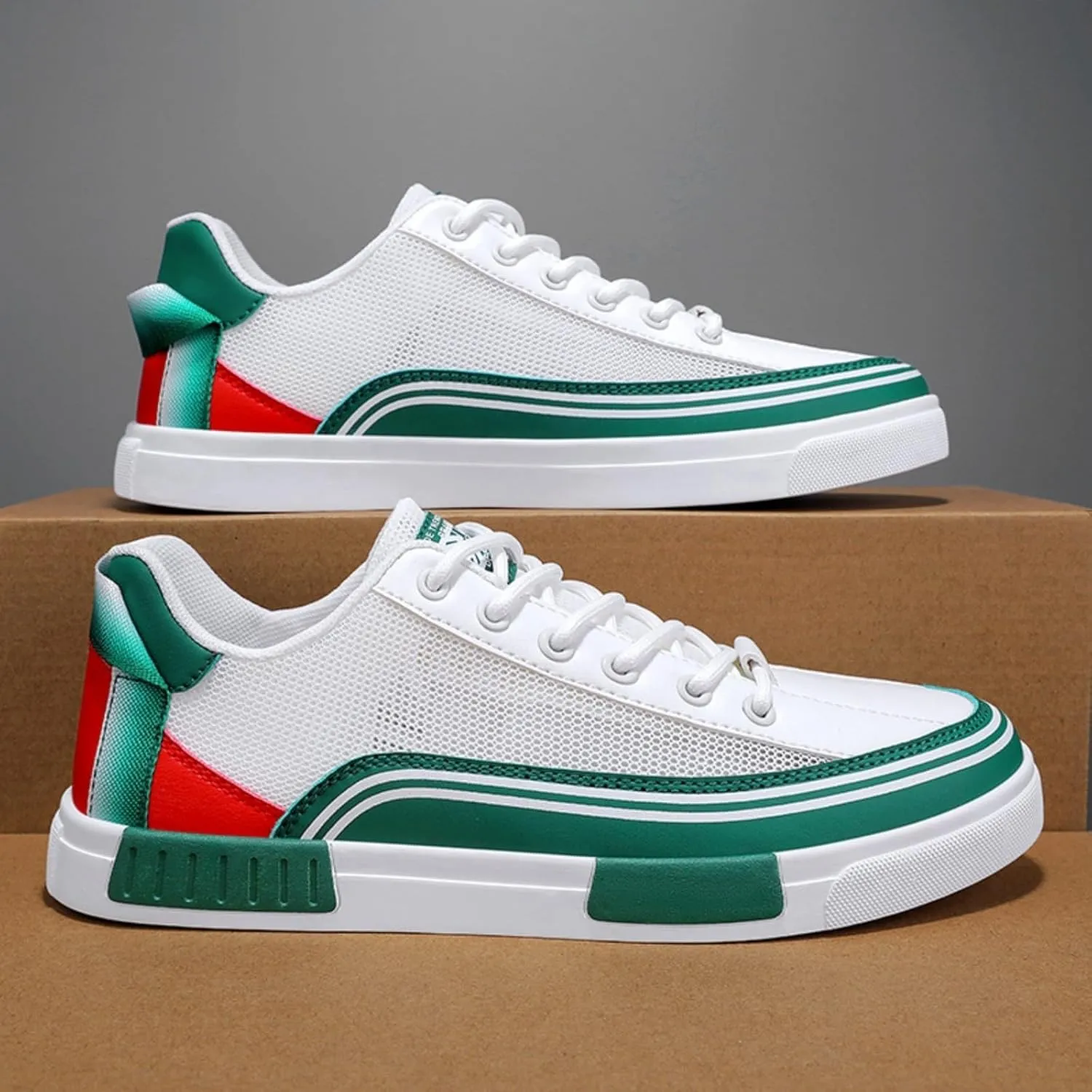 Men's Striped Color Block Skateboard Shoes with Contrasting Color Patchwork Skateboard Sneaker
