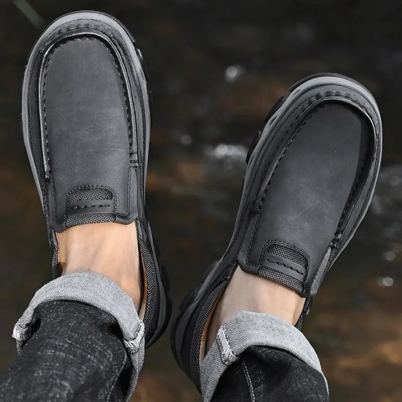 Men's Two-Tone Leather Loafers Color-Blocked Design with Rubber Traction Sole for Urban Street Style and Music Festivals