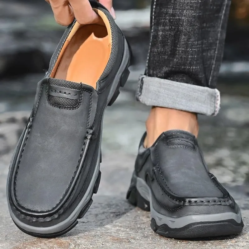 Men's Two-Tone Leather Loafers Color-Blocked Design with Rubber Traction Sole for Urban Street Style and Music Festivals
