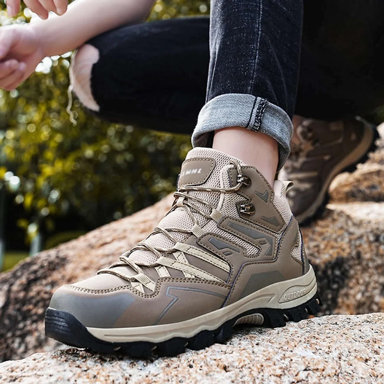 Men's Waterproof Hiking Boots High-Top Leather Non-Slip Outdoor Shoes for Mountain Trekking, Trail & Camping