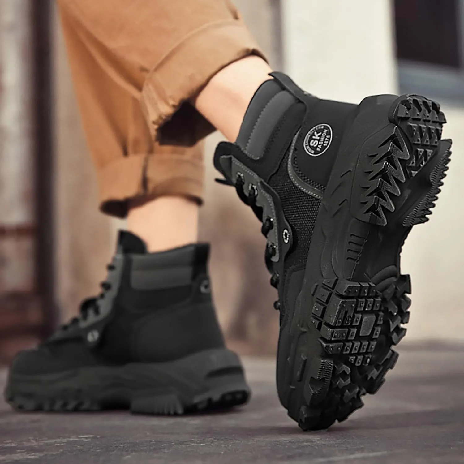 Mens Work Boots Waterproof Hiking Sneakers Warm Fur Lined Safety Toe Shoes for Women Food Service Waterproof Outdoor Shoes Lightweight Anti Slip Hike Grounded Footwear