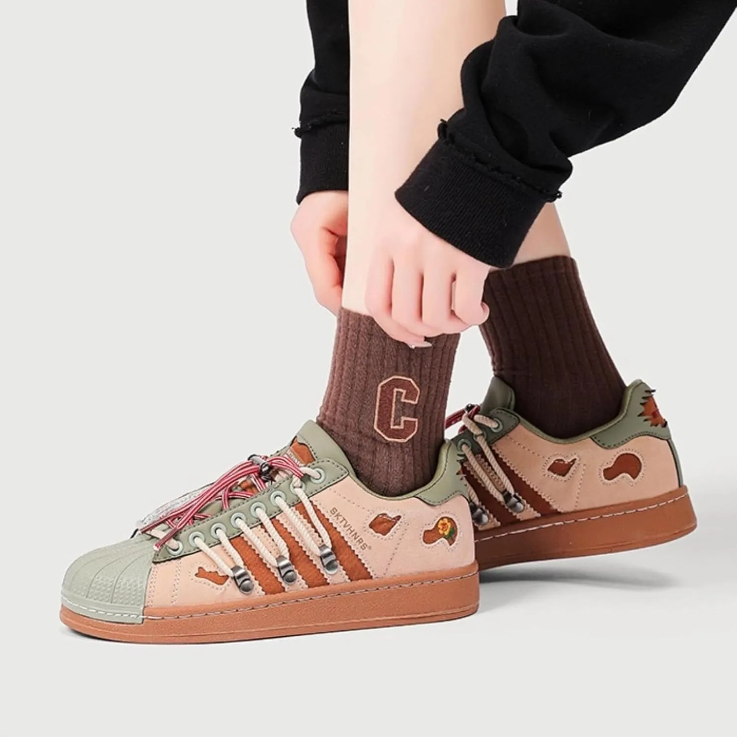 Retro Fashion Chunky Platform Sneakers for Women Trendy Casual Aesthetic Skateboard Shoes Camo Green Brown Suede