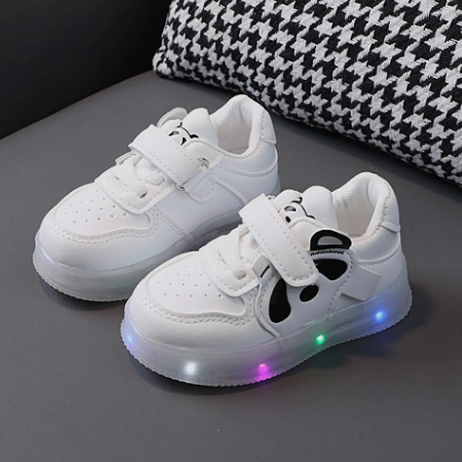 Toddler Infant Boys Girls Flash Light Up Flats Shoes Baby Kids Unisex Color Block Luminous Breathable Sneakers