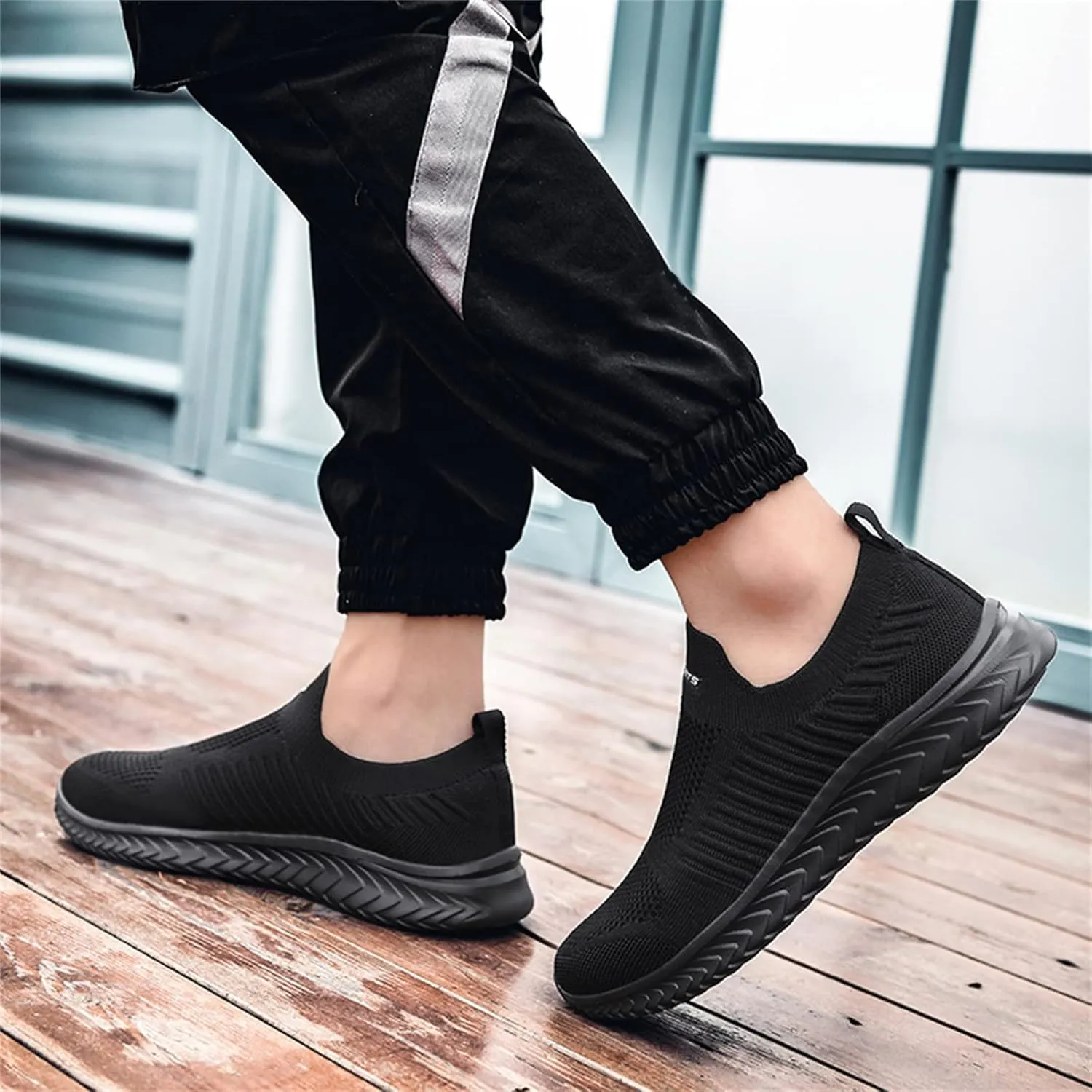 Women's Slip on Shoes Canvas Sneakers Loafers Non Slip Mens Dress Shoes Fashion Women's Shoes Casual Slip On Sneakers Tennis Shoe White Loafers