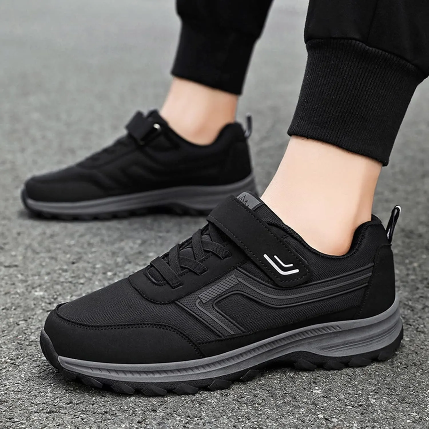 Workout Athletic Sport Shoes for Men Breathable and Light Outdoor Comfy Walking Shoe Wide Walking Shoes for Men